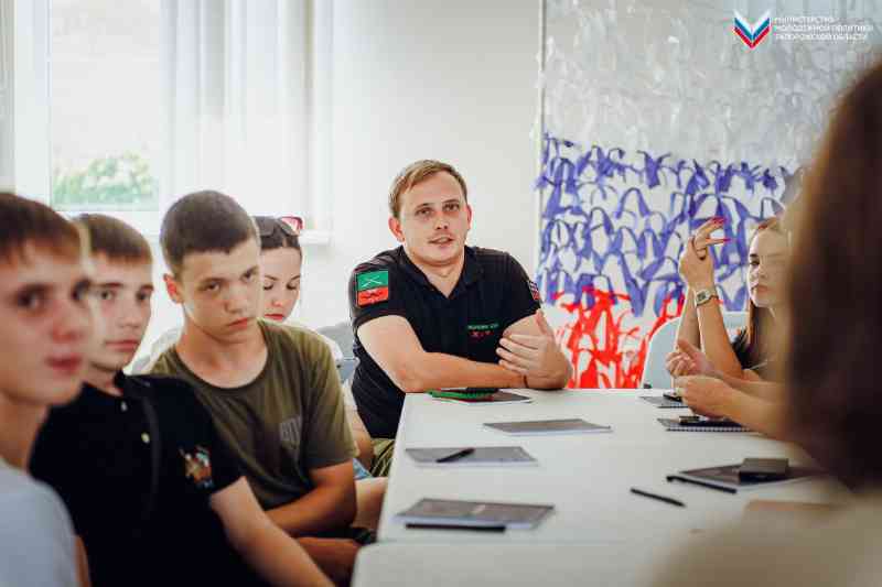 Лидерство в действии: как студенты Азовского педагогического развивали лидерские качества