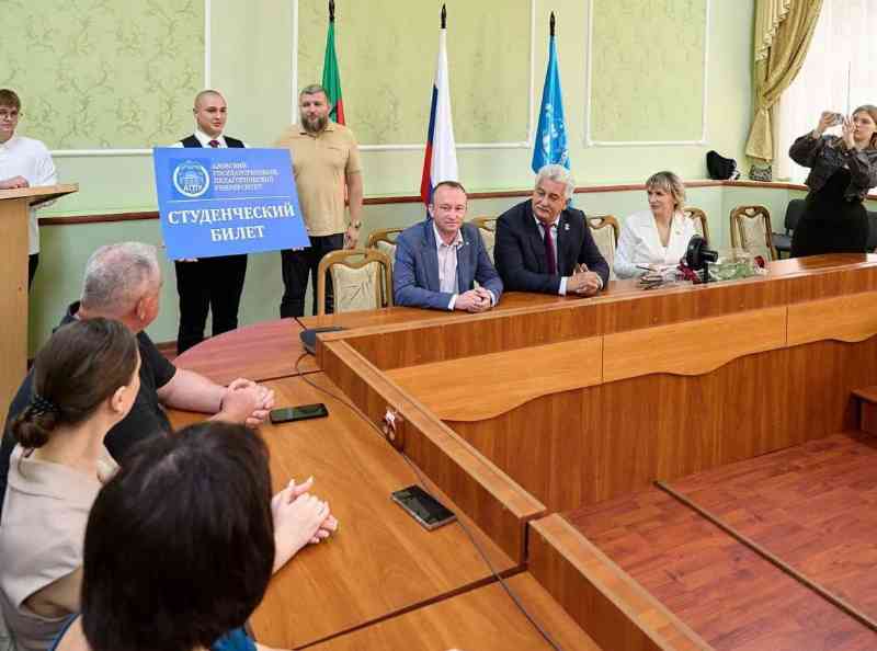 Посвящение в студенты в АГПУ им. П.Д. Осипенко!